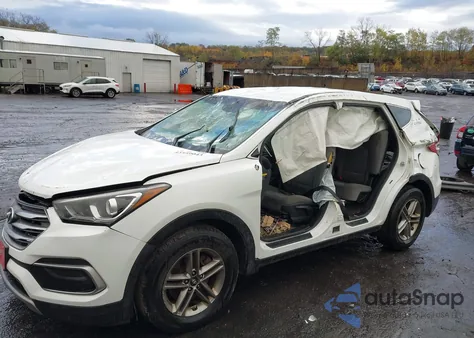 2018 Hyundai Santa Fe Sport 2.4L from USA, damaged, VIN 5NMZTDLB5JH078942